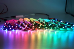Özel akıllı WS2813 adresli RGB LED şerit DC5V 10mm genişlik (30/60/72/96/144 LEDs/m) -tabela, kontür ve giyilebilir cihazlar için - Product Image 5