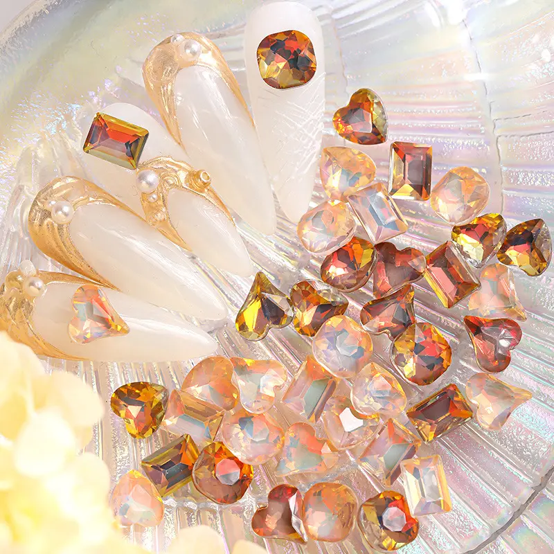 Commercio all'ingrosso 3D cuore quadrato rotondo 8 forma grande diamante Aurora colore arancione cristallo irregolare K9 vetro unghie Charms strass