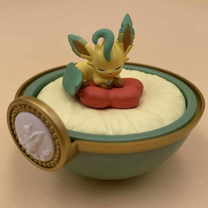 Eevee Ninetales Sleeping Figure Poké Ball Tin PVC Desk Decor Collectible Featuring Pikachu Japanese Animation Mystery Boxes