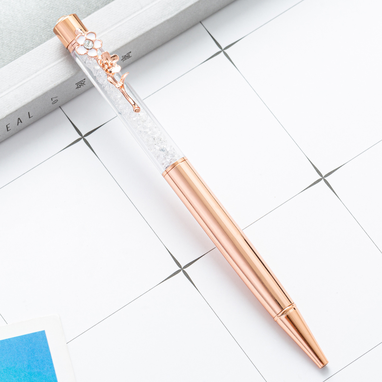 Crystal Rose Gold (White Diamond)