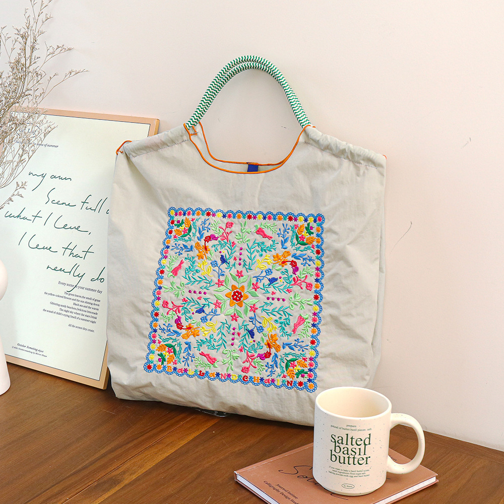 Khaki-coffee friends-medium