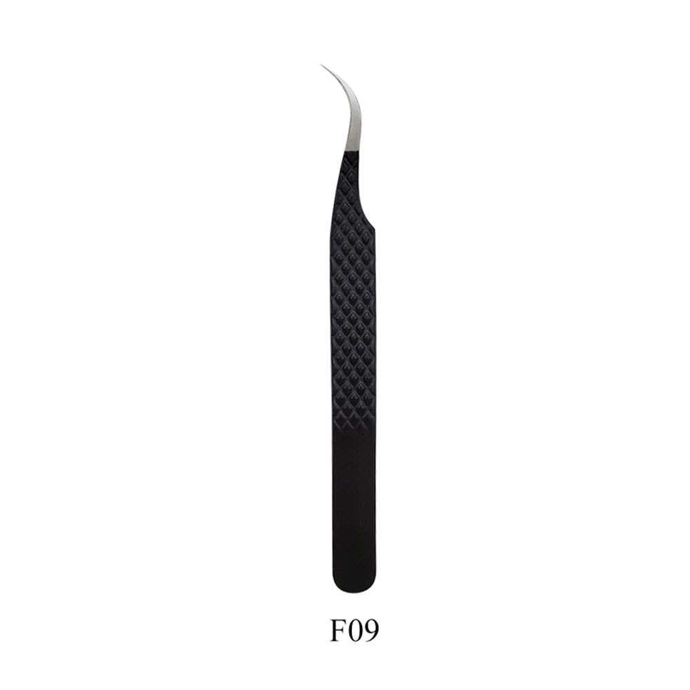 F09