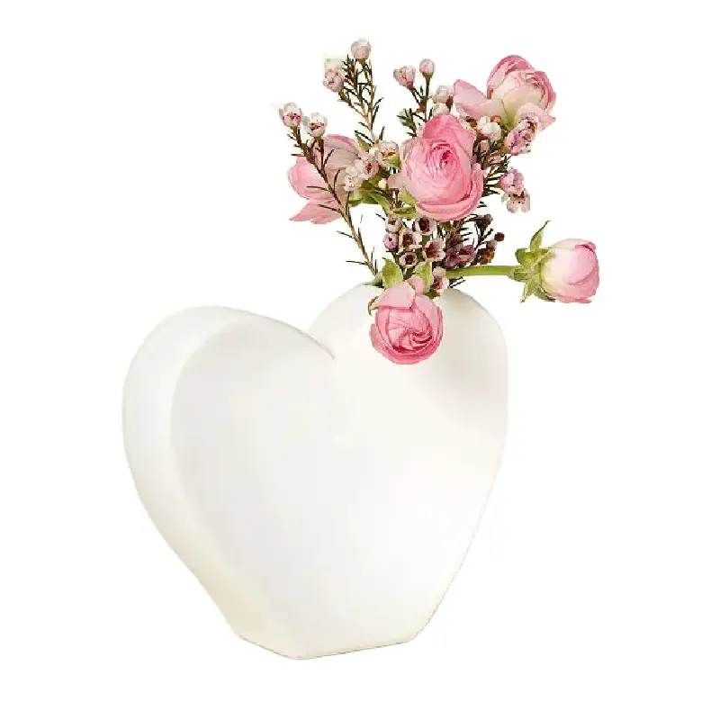 Vaso di fiori in ceramica decorativa a forma di cuore bianco opaco di moda per la decorazione della casa di nozze