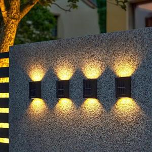 厂家定价防水发光二极管太阳能感应壁灯暖灯IP65等级外围栏装饰