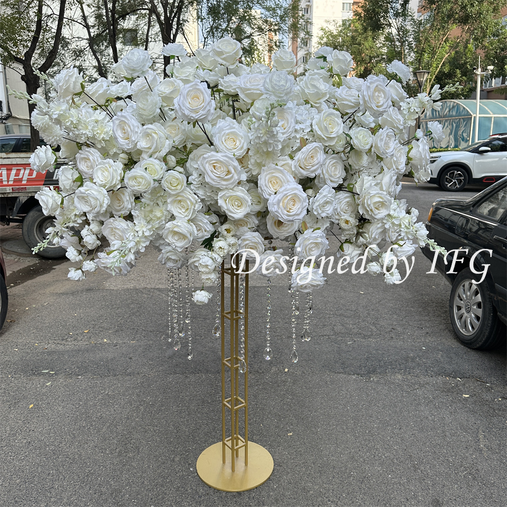 Centro de mesa floral blanco de 110 cm.
