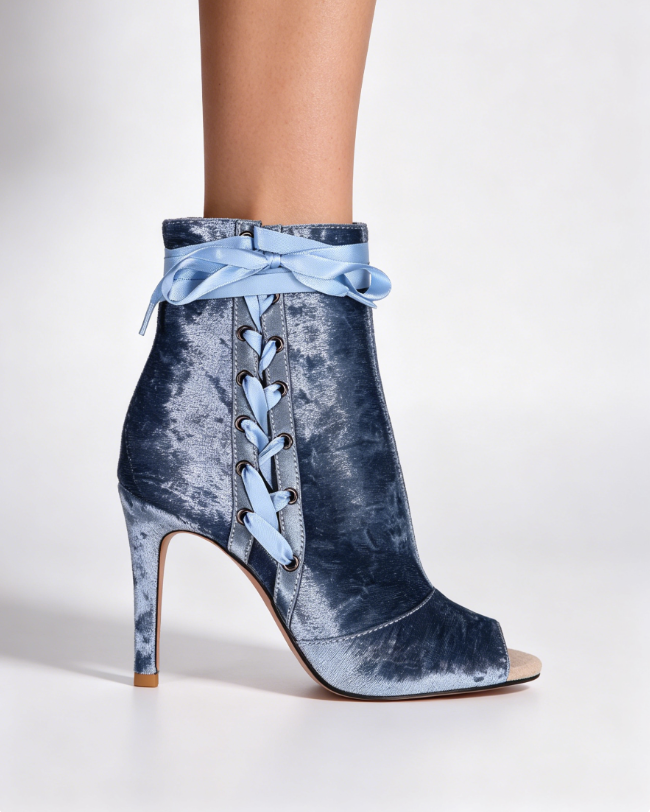 Blue 8.5cm heel with suede sole
