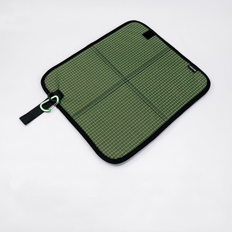 เข็มขัดปีนเขาสีเขียวสน