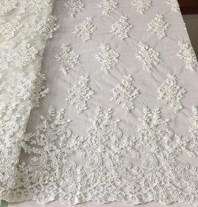 A mão nupcial de alta qualidade da tela do laço do cordão frisou a tela lantejoulas do laço do bordado, tela extravagante do vestido de casamento