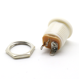 DC-022ホワイト5.5 * 2.1MM丸型DC電源ソケットジャックPCBマウントDCジャックネジナット付き - Product Image 3