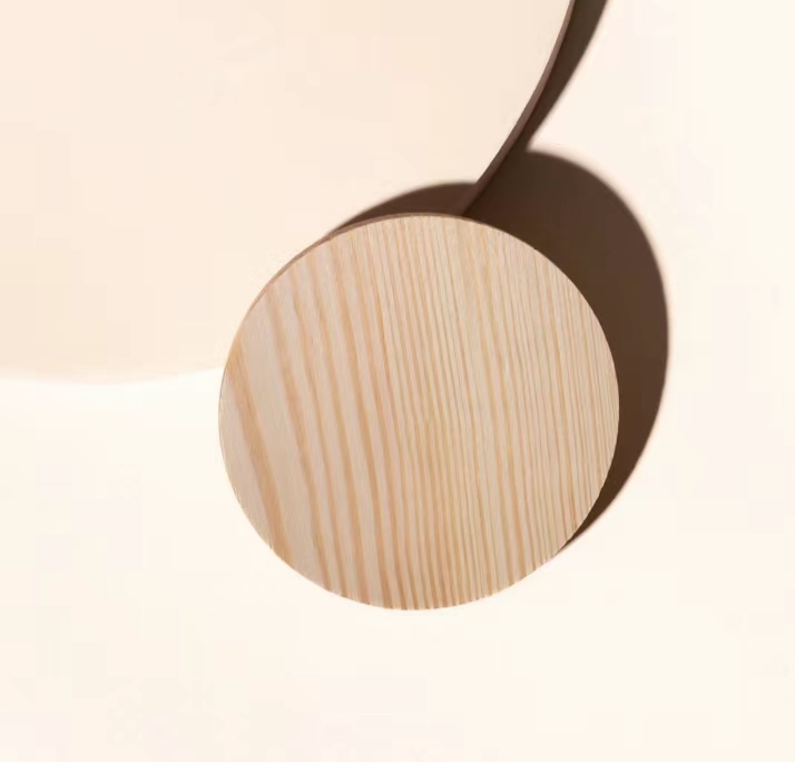 Coperchio in legno di pino