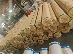 70g 100g linolyum PVC halı rulosu döşeme Modern parke tarzı otel uygulaması için kaymaz vinil - Product Image 4