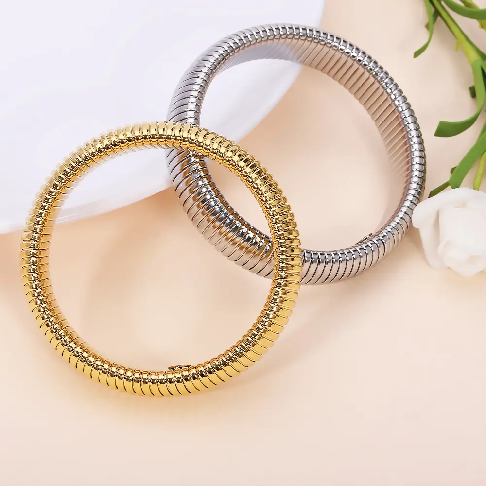 Bijoux personnalisés Bracelet à maillons extensibles en acier inoxydable pour femmes Bracelet large et flexible en or Bracelets