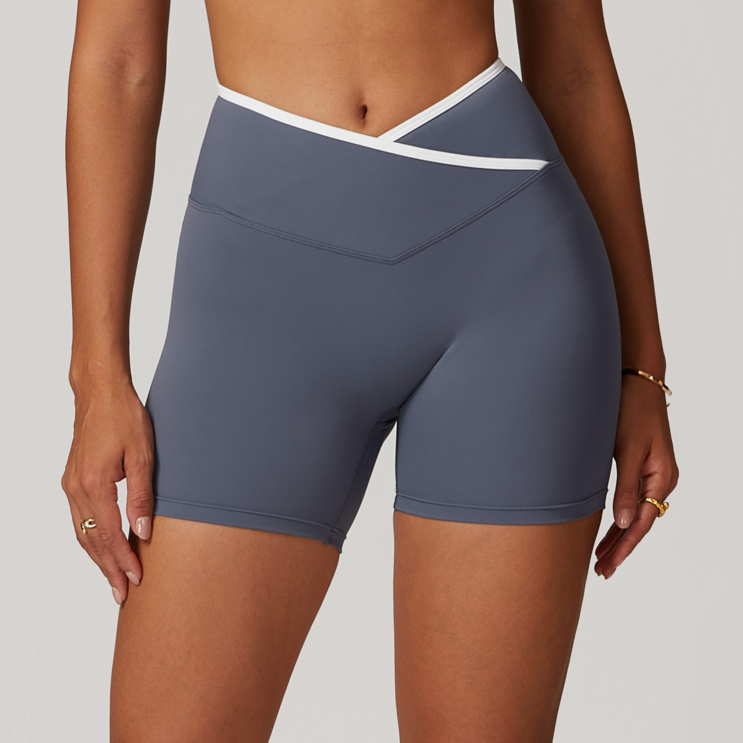 Short bleu gris