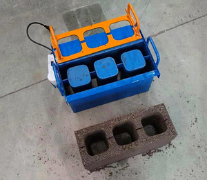 热销制造机a砌块模具砌块制作手动混凝土砌块的模具形状 - Product Image 1
