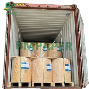 Özelleştirilmiş bakire kahverengi Kraft kağıt rulolar <span class=keywords><strong>40gsm</strong></span> - 80gsm çevre dostu gıda sınıfı sarma Kraft el işi kağıdı