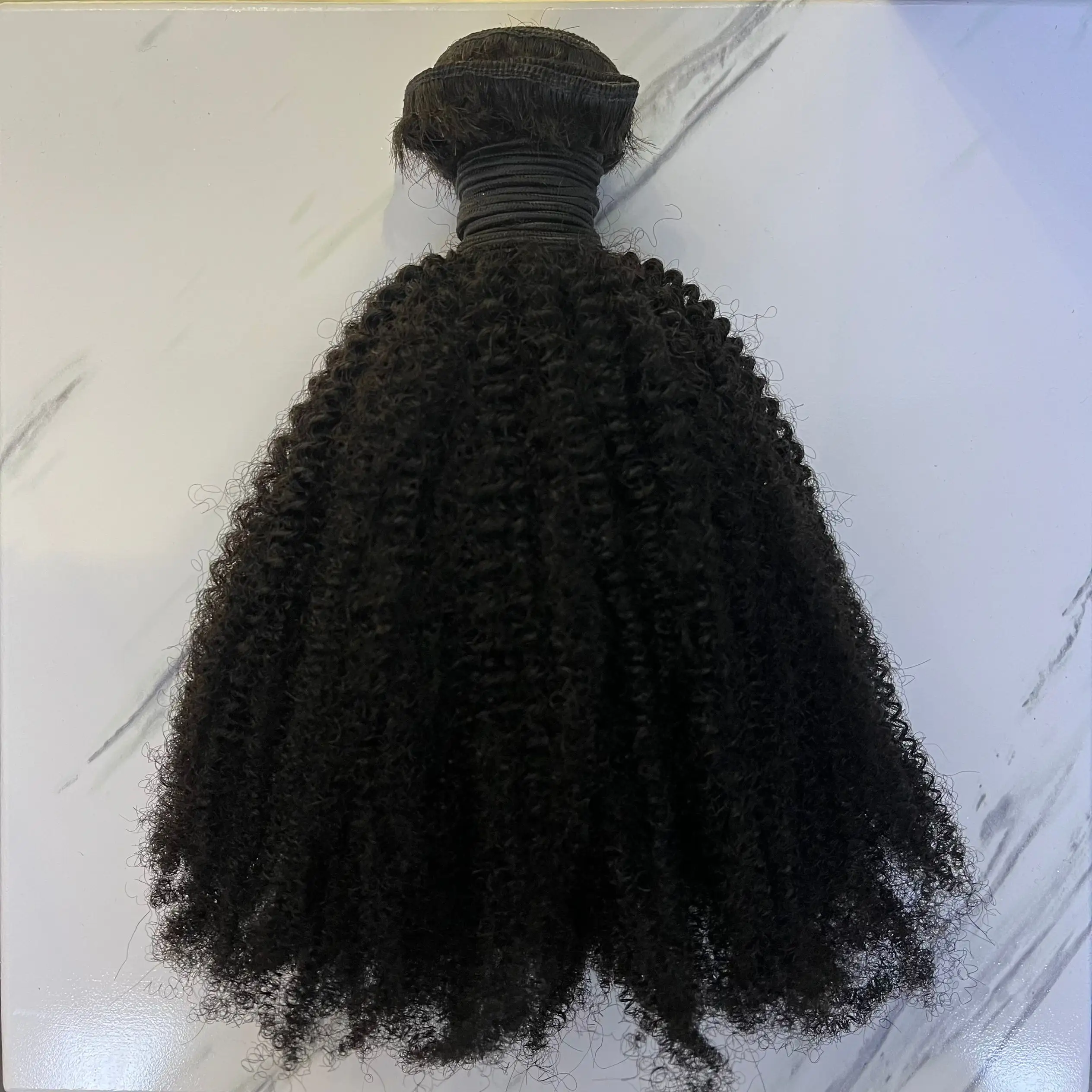 Venta al por mayor de alta calidad 100% Raw sin procesar Mink Myanmar Hair 4C Hair Bundles Extension Afro Kinky Coily