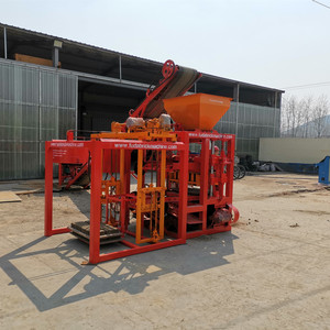 <span class=keywords><strong>QT4</strong></span>-24 Trillingscement Betonblokken Maken <span class=keywords><strong>Machine</strong></span> Handmatige Video 'S Voor 8, 6 , <span class=keywords><strong>5</strong></span>, 4 Inch Blokken - Product Image 6