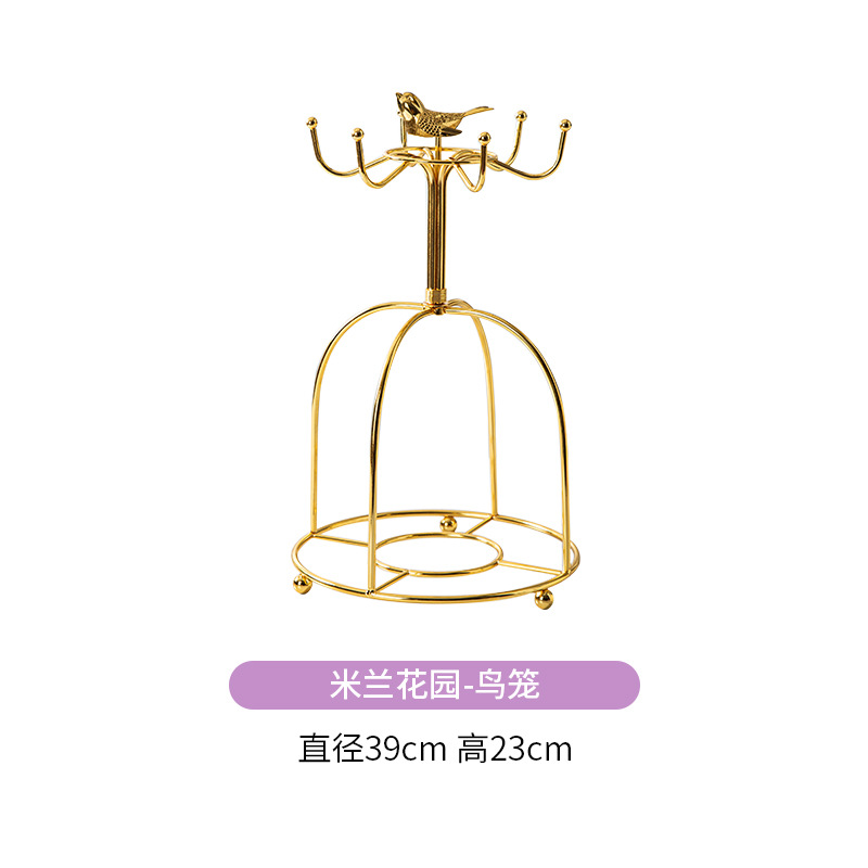 Cage à oiseaux dorée