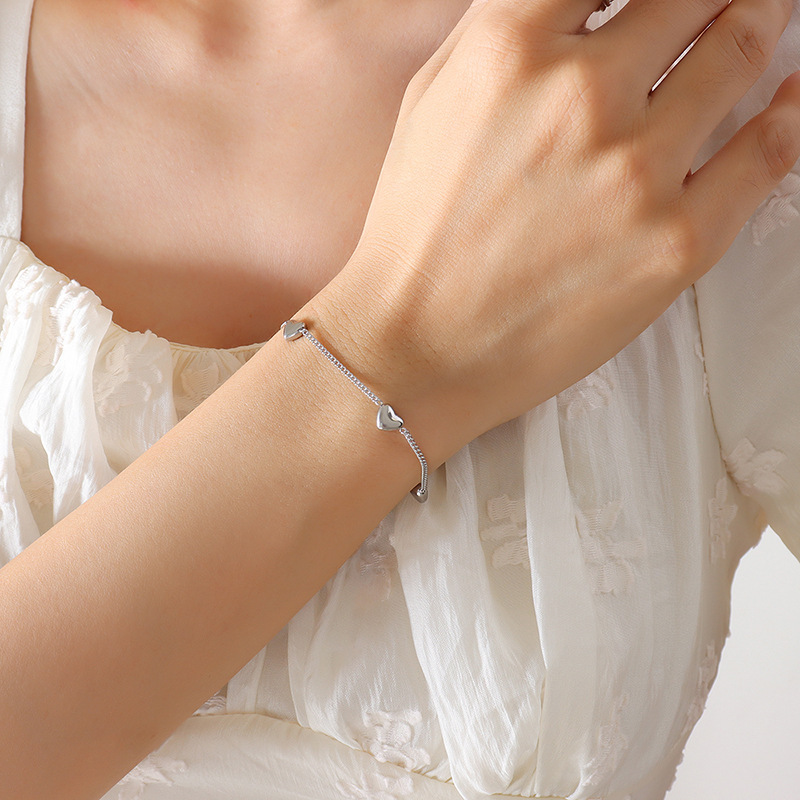 Pulsera horizontal de acero E317 con forma de corazón de melocotón - 15,5 cm