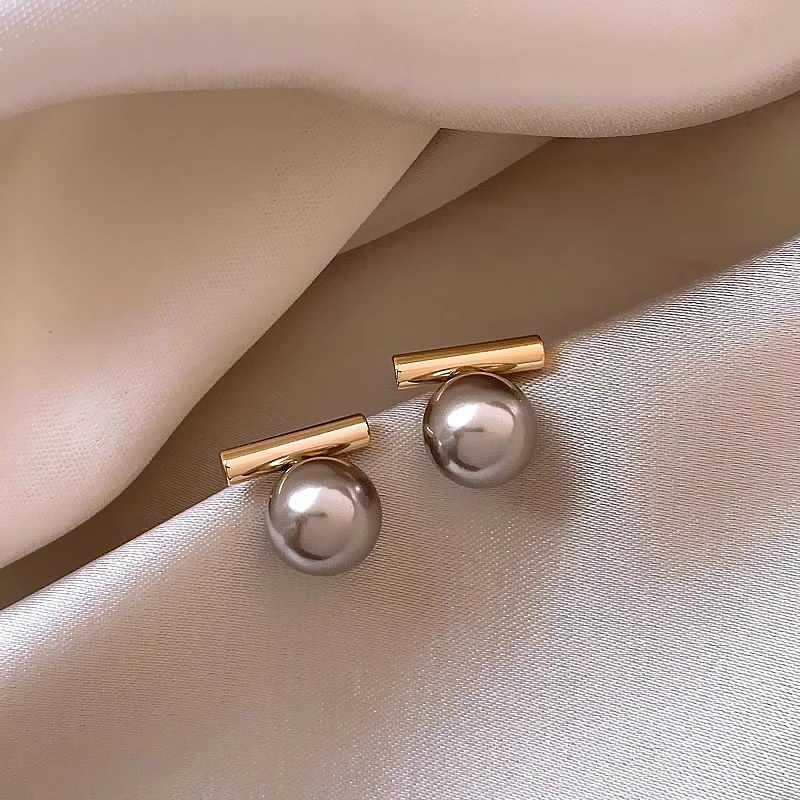 A1370 gris "Boucles d'oreilles perle"