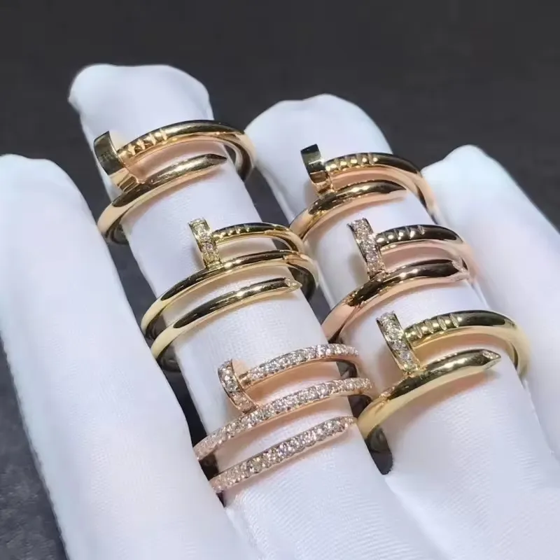 Lüks tasarımcı marka paslanmaz çelik kadınlar için kişiselleştirilmiş moda elmas yüzük çift doğum günü hediyesi