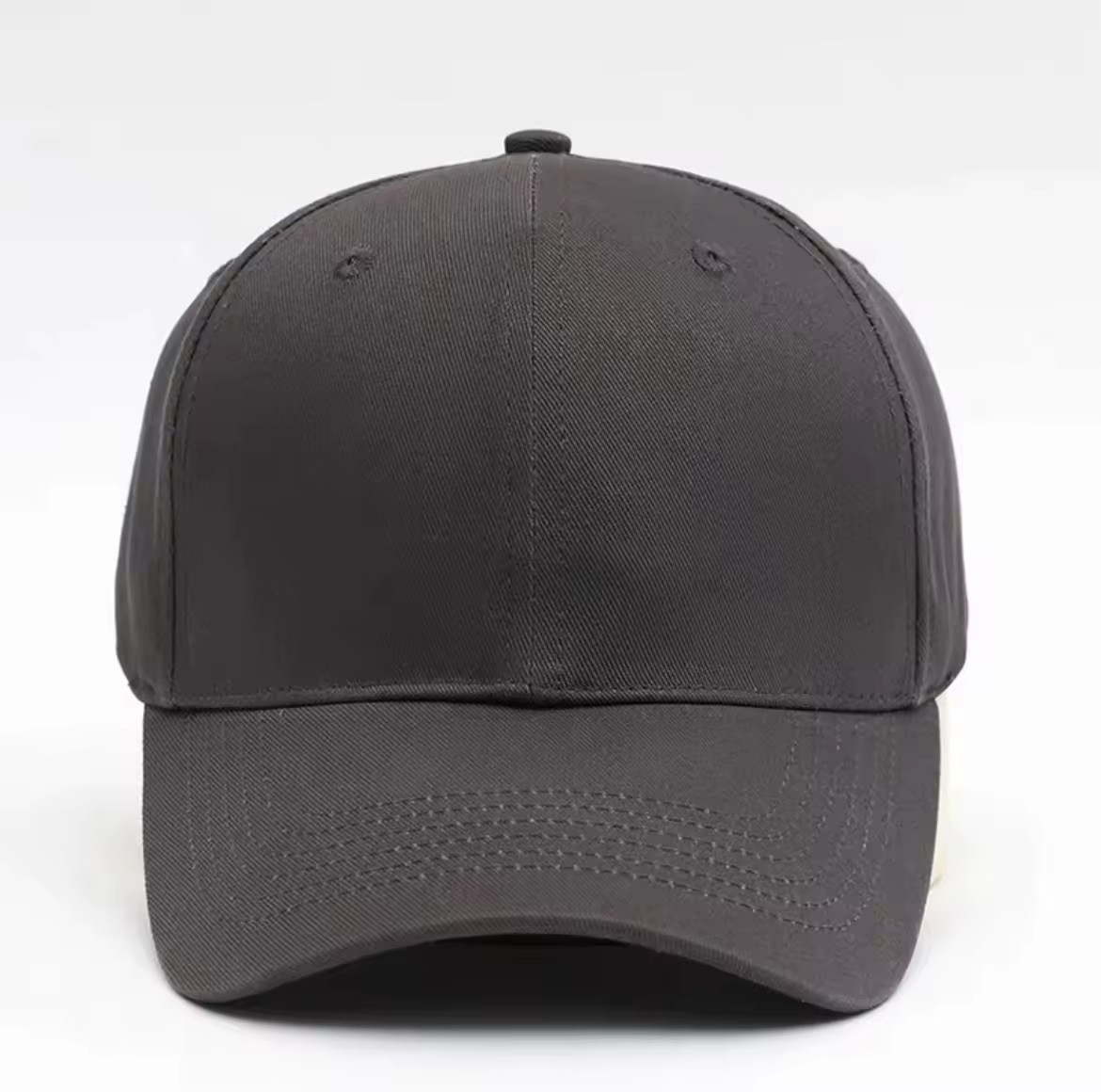 Gris oscuro