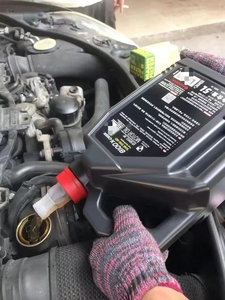 <strong>SN</strong> High Quality and High Performance Synthetic Motorcycle Engine <strong>Oil</strong> Anti-wear <strong>Oil</strong> <strong>5W30</strong>/5W40 1L/4L - Product Image 5