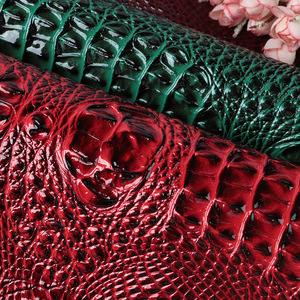 2025 phổ biến bóng nổi tổng hợp Vinyl PVC da vải cá sấu giả da không thấm nước chống nước - Product Image 1