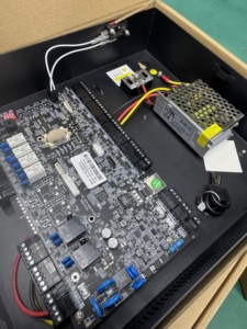 Fabricante OEM Controlador de acceso de puerta inteligente de 4 puertas Sistema de control de acceso de seguridad - Product Image 4