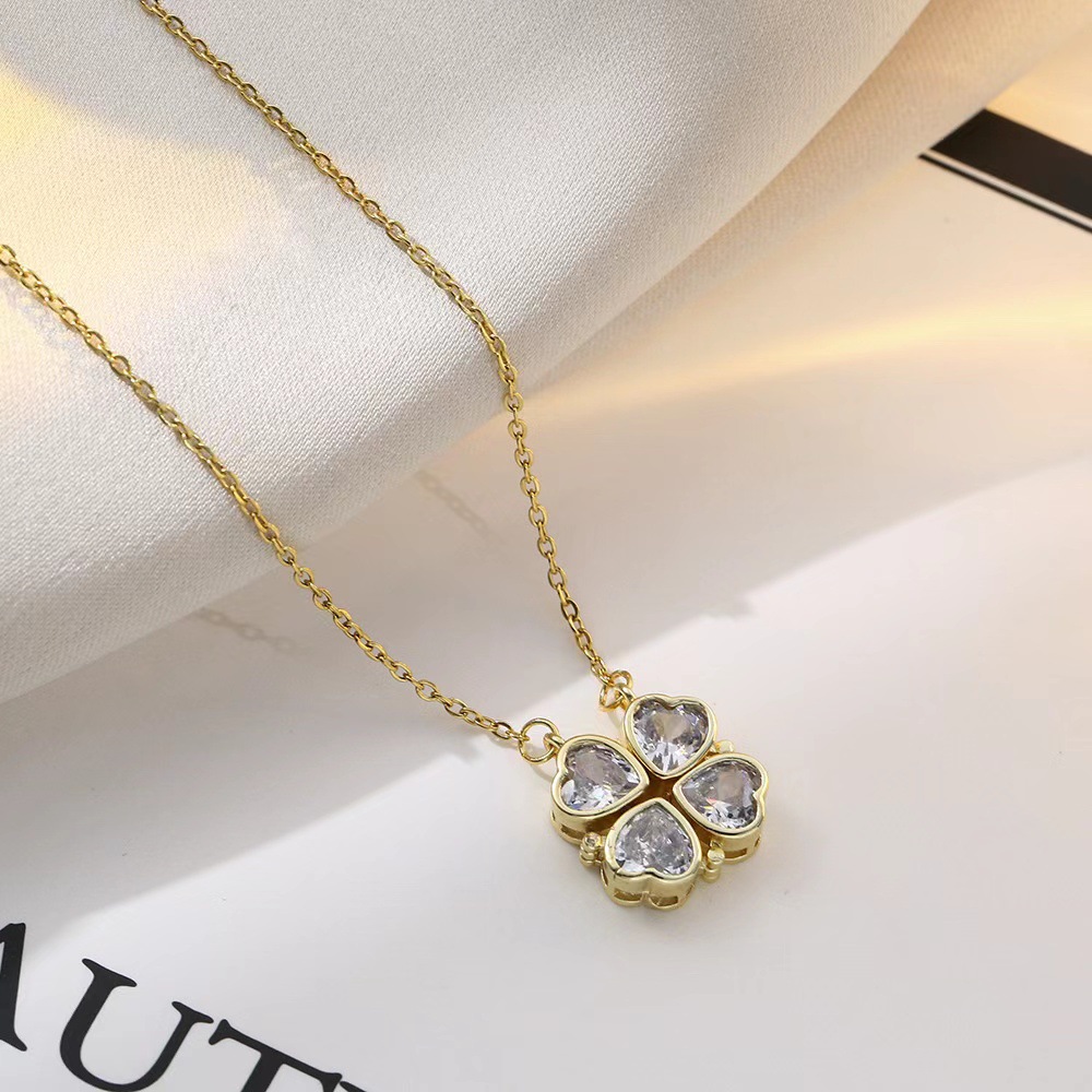 X0178 white zircon, necklace.
