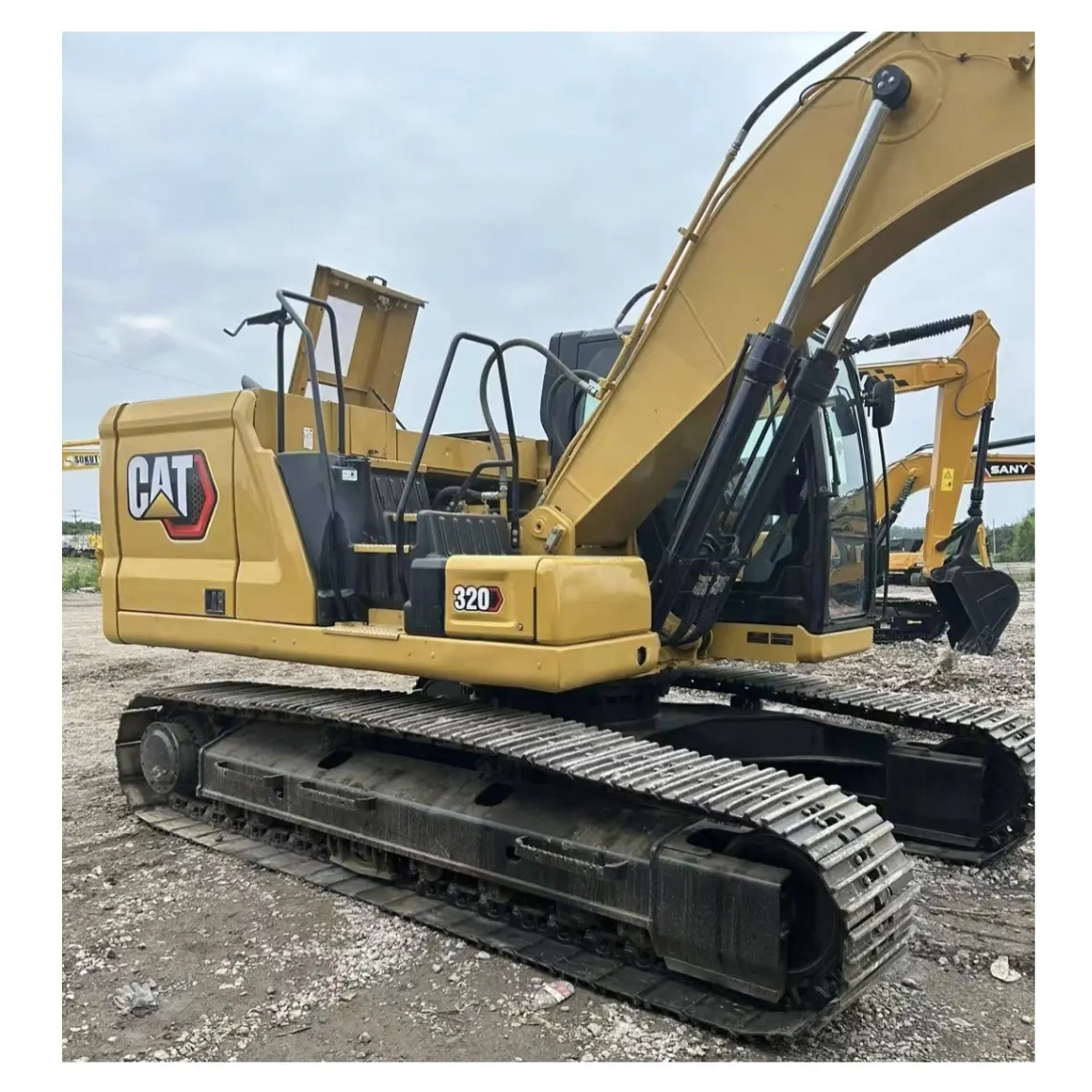 รถขุดตีนตะขาบสำหรับแมวใช้งาน20ตันเครื่องจักรวิศวกรรมก่อสร้าง CAT320GC ไม่กี่ชั่วโมง