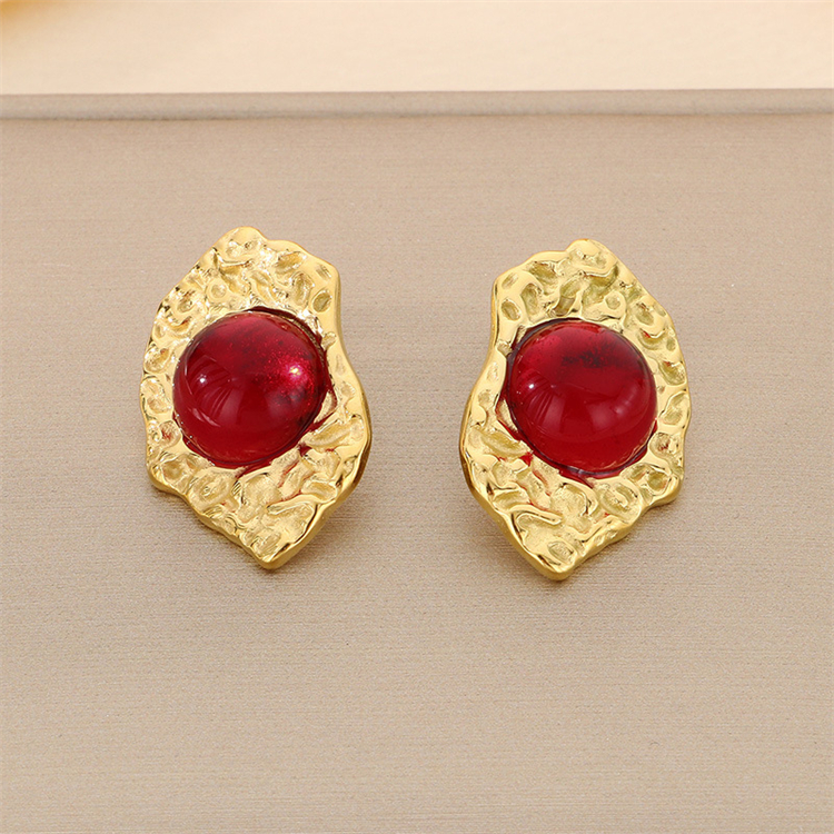 Gold red opal