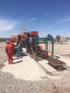 Efficient and Fully Automatic <strong>Block</strong> Forming Hollow Sand Paving Concrete <strong>Block</strong> Complete Production <strong>Line</strong> - Product Image 5
