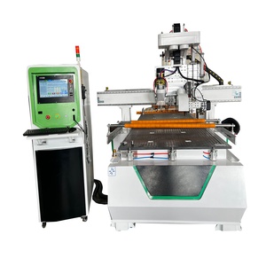 Fabricación de muebles Cambio automático de herramientas Enrutador de madera de 3 ejes Máquina enrutadora Atc Cnc con sierra - Product Image 1