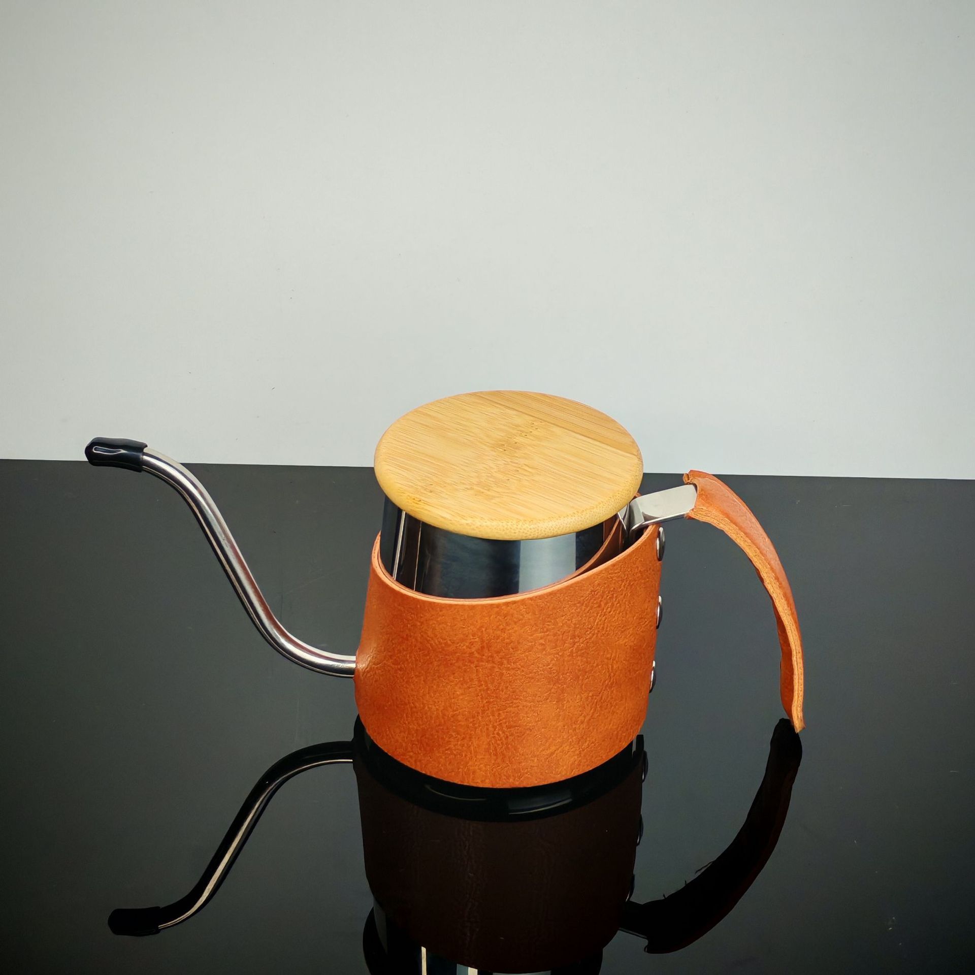 350ml hand pot handle-leather cover-wooden cover