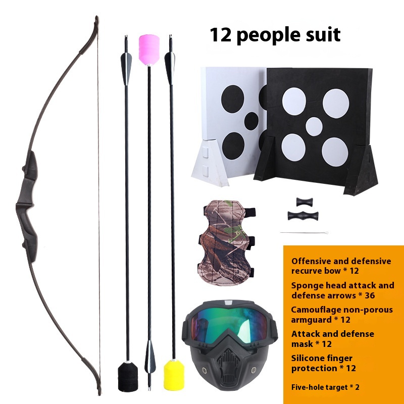 ensemble de 12 personnes