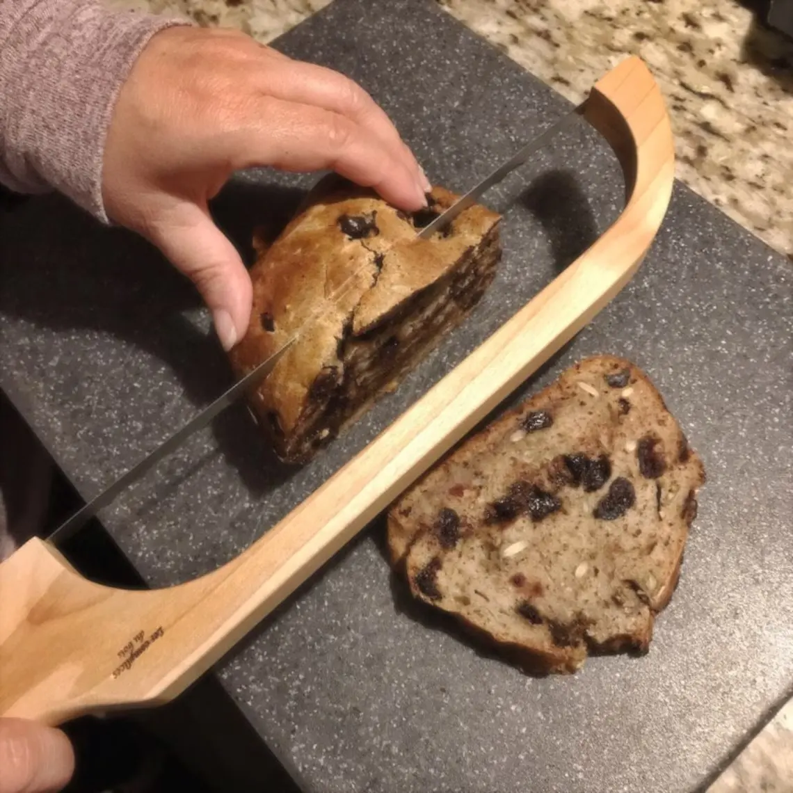 Cuchillo de pan personalizado directo del fabricante, suministros de cocina ligeros portátiles, cuchillo de pan, cuchillo de pan de madera
