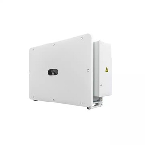 Inversor solar híbrido listo en stock Controlador MPPT en red de 100kw con protección IP65 Salida de CA trifásica única Frecuencia de 60Hz - Product Image 4
