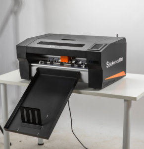 FRONT Hot Sell Automatic Sheet Digital Cutting Machine Label <strong>Cutter</strong> with Stepping Motor DXC330 FRONT