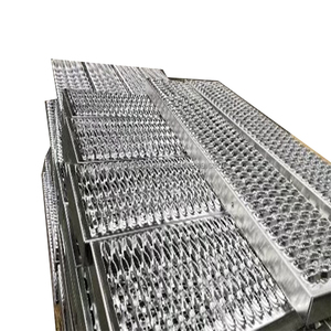 重型握把支柱穿孔金属板格栅 - Product Image 6