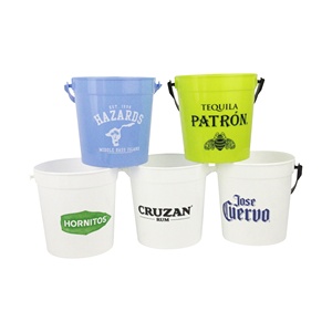 32oz 48oz <span class=keywords><strong>64oz</strong></span> 87oz plastik Tequila kova kapaklı ve kolu ile büyük Tequila içme kova kolu ve saman