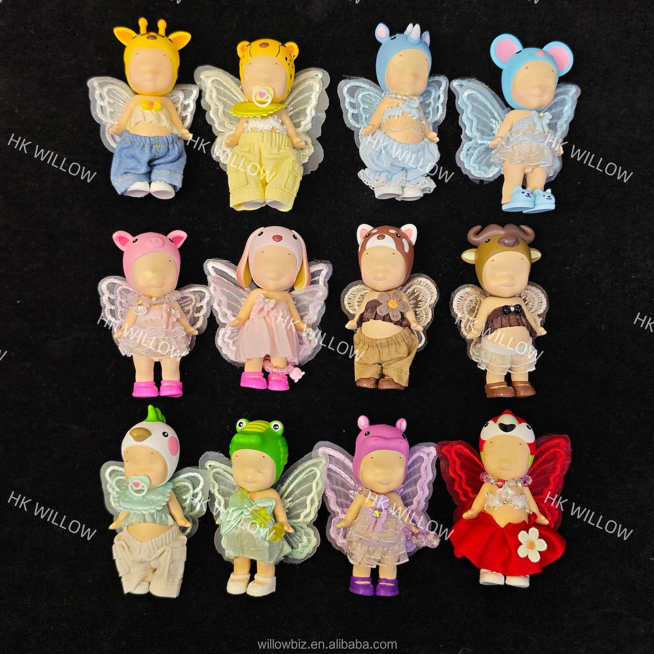 Custom clothing(Excluding dolls)