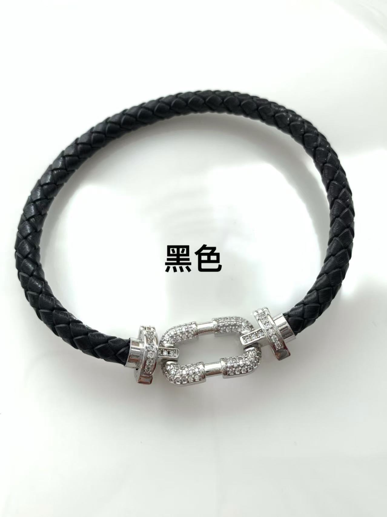 H01-Black