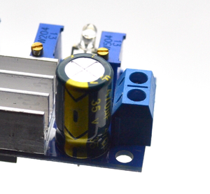 Entrada 4,5-30V Salida 0,8-30V 2 A Voltaje constante Módulo de corriente constante Controlador LED con PWM - Product Image 5