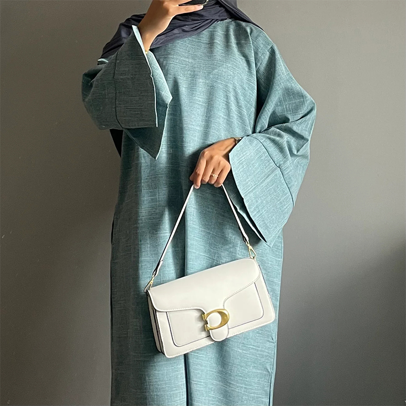 Blank line abaya