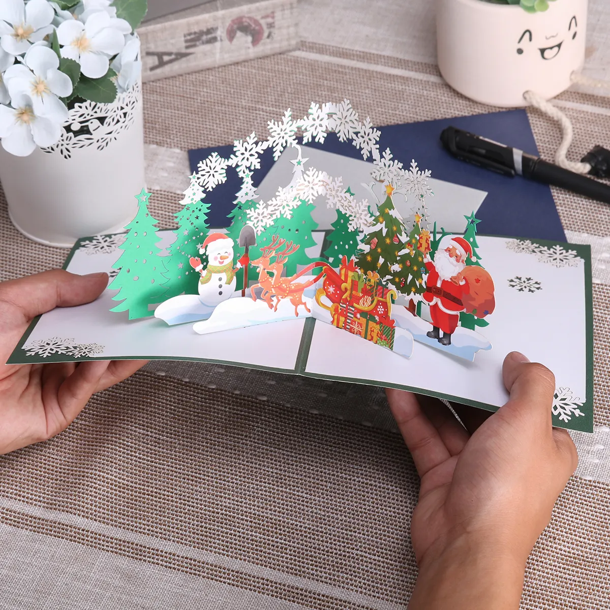 Santa na floresta Cartão de Natal Pop Up Cartões 3D Xmas Presente para Férias De Inverno Ano Novo