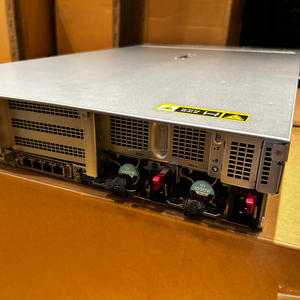 Hpe dl380gen11 שרת מתלה 2x4410y 12 ליבה 2.0GHz 4x32gb ddr5 4800hz זיכרון 960g/1.92 ssd 1000w אריזה מקורית - Product Image 2