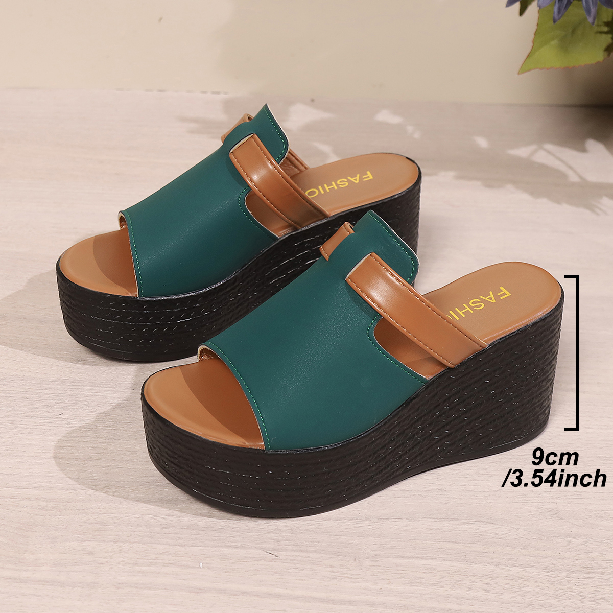 dark green