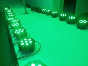 便携式塑料迷你7pcs * 10w发光二极管停车灯Dmx Rgbw 4in1婚礼舞台Dj迪斯科频闪效果灯 - Product Image 4