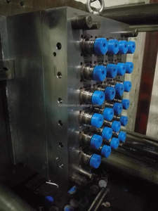 Hoogprecisie spuitgietmatrijs voor <span class=keywords><strong>5</strong></span>-<span class=keywords><strong>gallon</strong></span> waterflesdoppen, aanpasbaar in holte/dimensie/formaat en koud/warmkanalen - Product Image 3